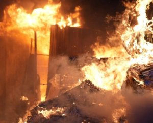 Title: Massive Overnight Attack on Kyiv: Russia Launches Combined Strike with Missiles and Drones