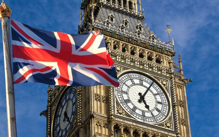 Britain obliges all people working for Russia to officially register