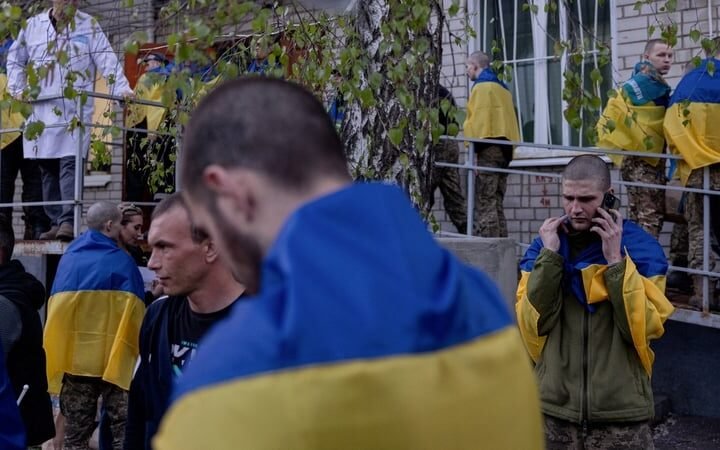 Easter truce has not halted Russian activity on front line, says Zelensky