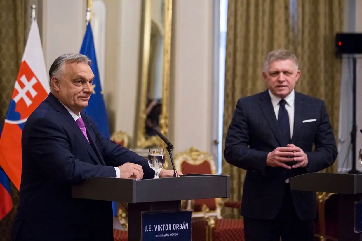 Hungary and Slovakia threaten EU consensus over Russia sanctions