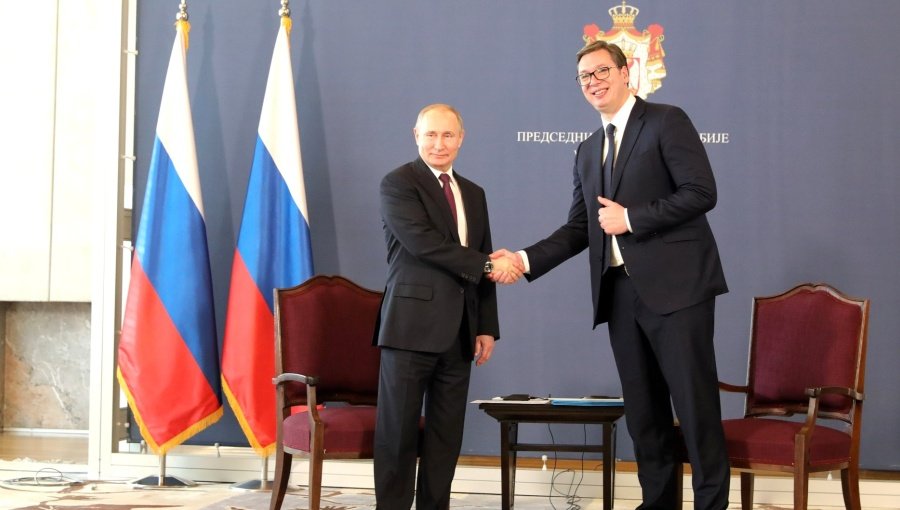 Vučić thanks Moscow for warning about alleged coup plot