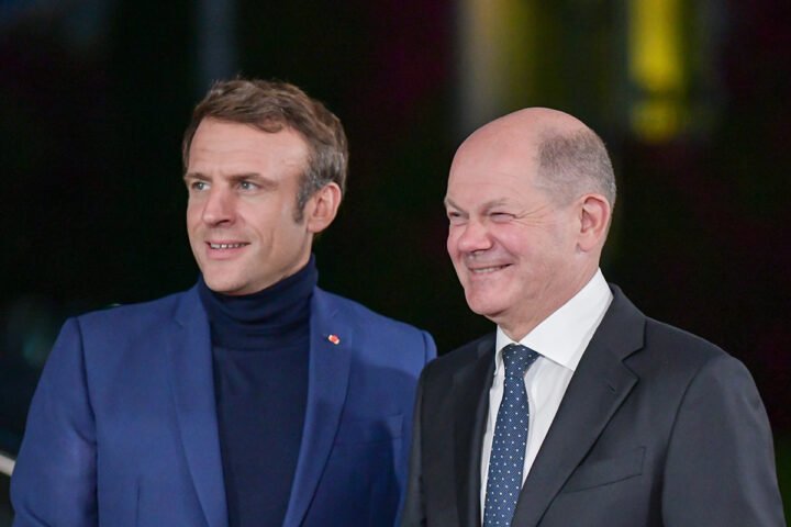 Macron and Scholz Unite Against Trump’s Tariff Threats