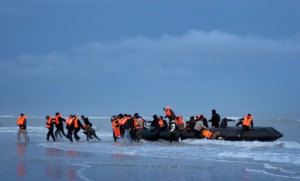 Migrant who returned after deportation agreement remains in the UK, admits minister
