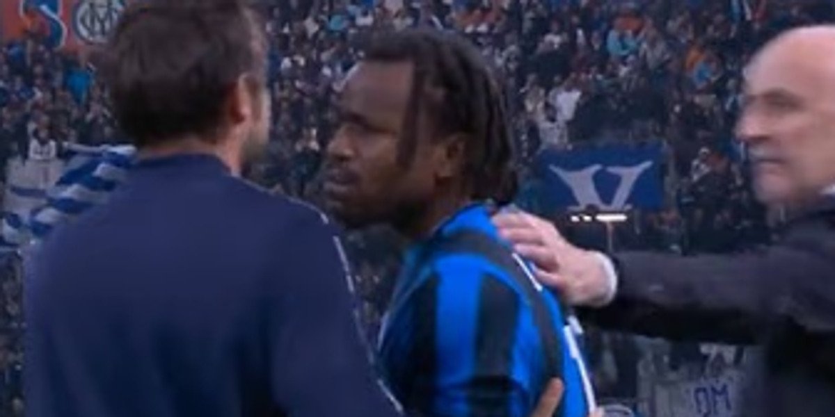 Ademola Lookman clashes with Atalanta manager Ivan Juric during Champions League match
