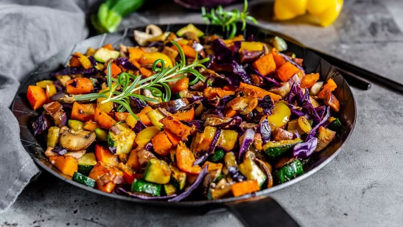 Five tips for a healthier Thanksgiving meal inspired by blue zone eating habits