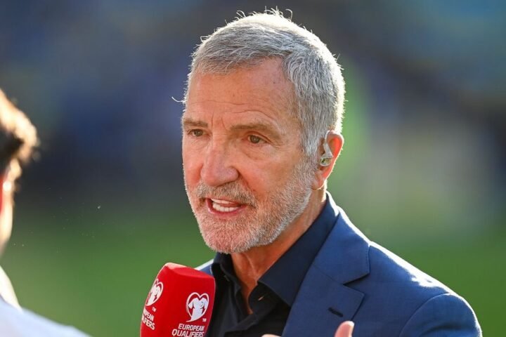 Graeme Souness praises Wayne Rooney as pundit while criticizing some of his peers