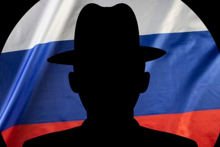 Four suspects arrested in France over alleged spying for Russia
