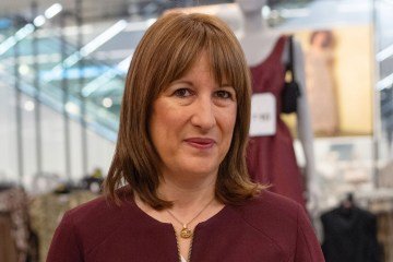 Pub leaders accuse Rachel Reeves of prioritizing Amazon over British pubs amid tax increases