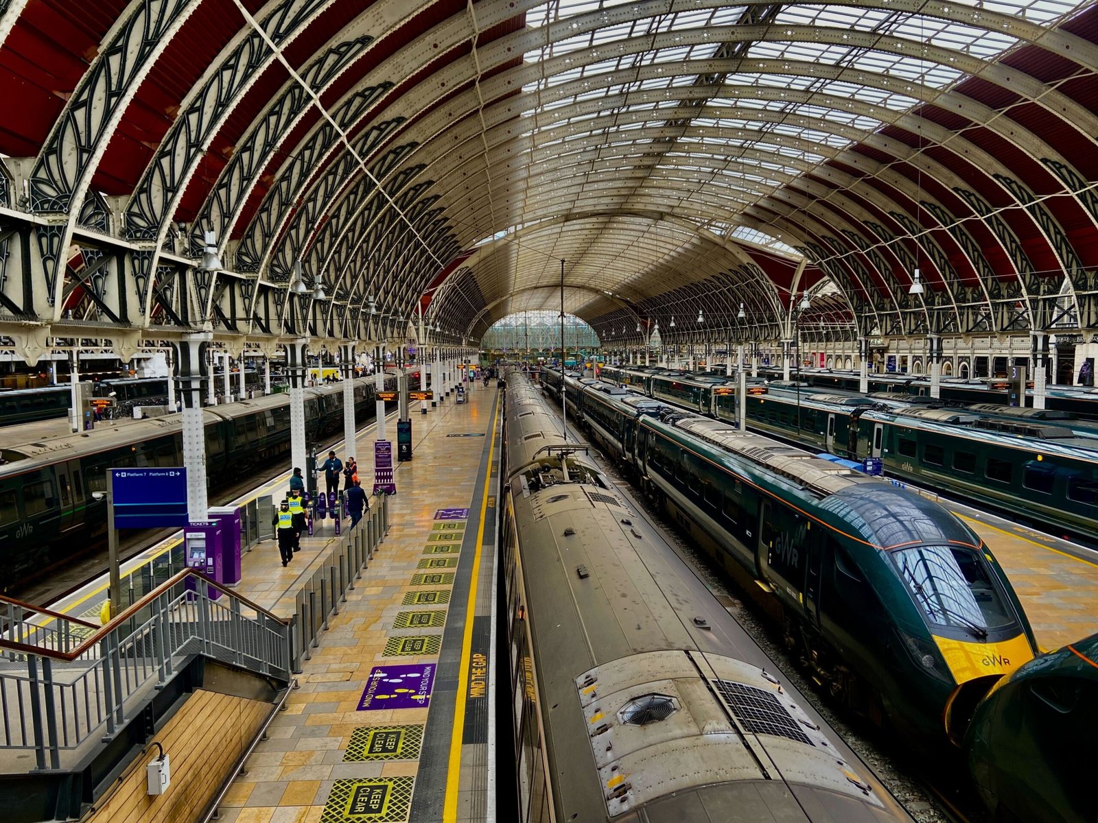Railway staff dispute costly delays as government plans reforms for passenger reliability