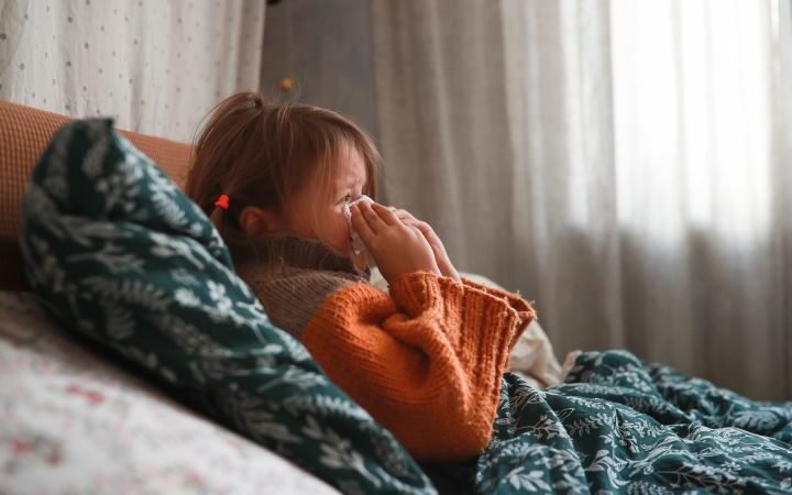 Study reveals young children are primary carriers of respiratory viruses at home