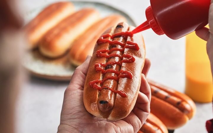 Ultraprocessed food consumption linked to increased risk of precancerous colorectal growths