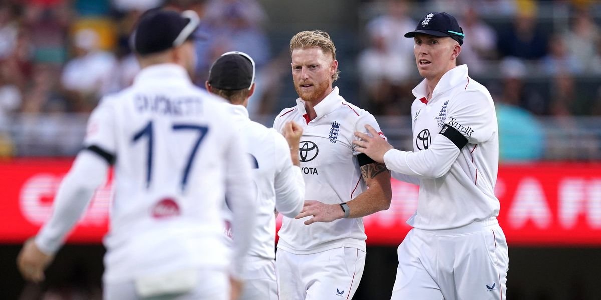 BBC apologies after Jim Maxwell's 'Bazb******s' comment during Ashes broadcast