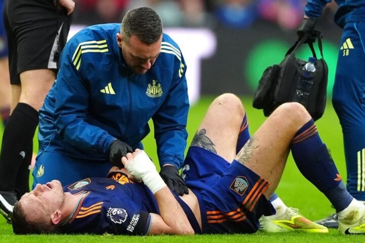 Dan Burn ruled out for six weeks after suffering punctured lung and broken rib