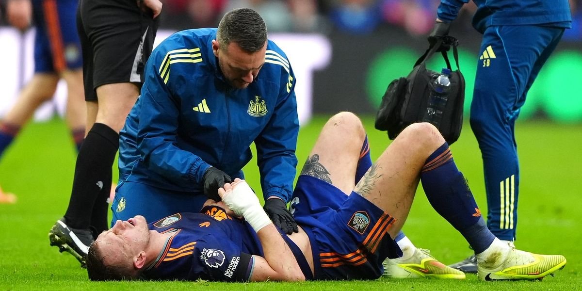 Dan Burn ruled out for six weeks after suffering punctured lung and broken rib
