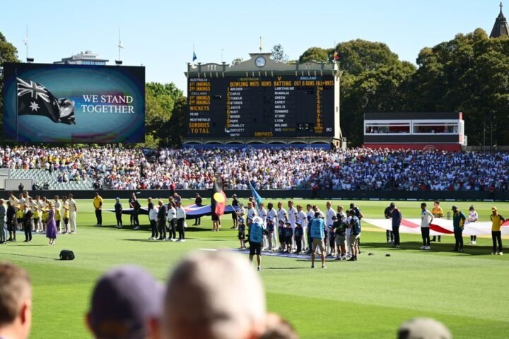 England and Australia honour Bondi Beach attack victims with solemn Ashes tribute