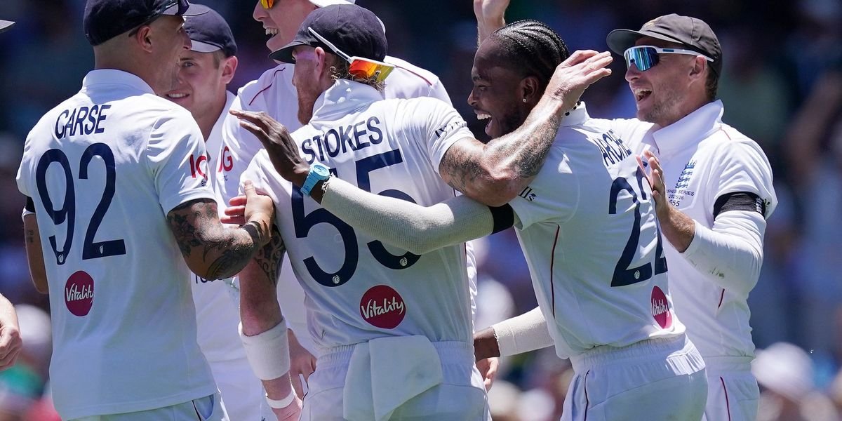 England curbs Australia’s momentum on day one of third Ashes Test in Adelaide