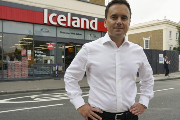 Iceland boss Richard Walker appointed as Labour peer to address cost of living issues