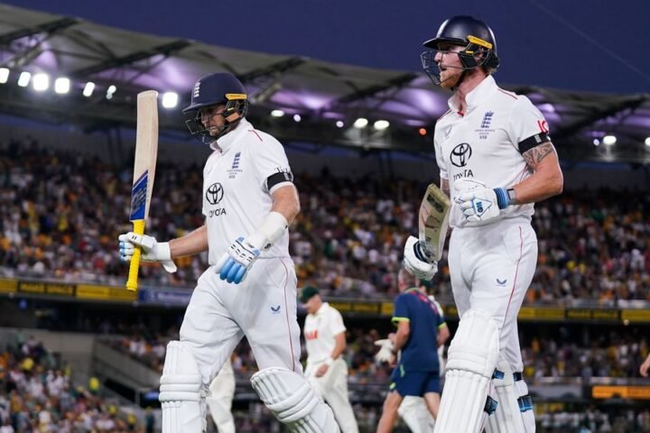 Joe Root shines as England ends first day with solid 325 for 9 in Ashes Test