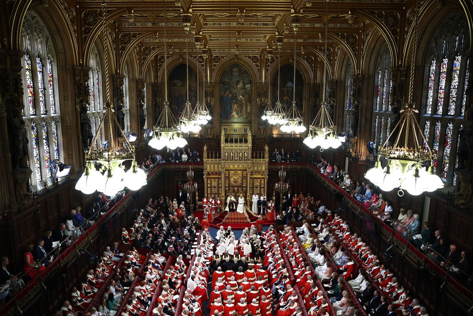 Security breach at Houses of Parliament as intruder evades new measures and is caught by workman