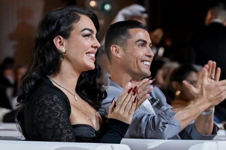 Cristiano Ronaldo considers wedding at £30 million villa amid potential sale decision