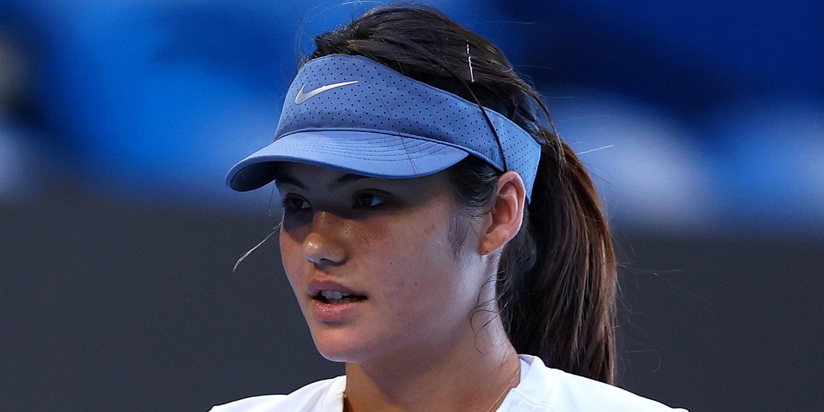 Emma Raducanu withdraws from opening match at United Cup due to foot injury