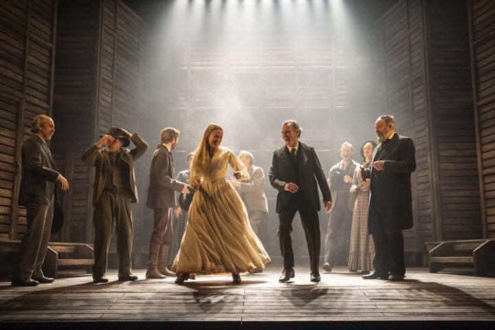 High Noon stage adaptation fails to capture the essence of the original film