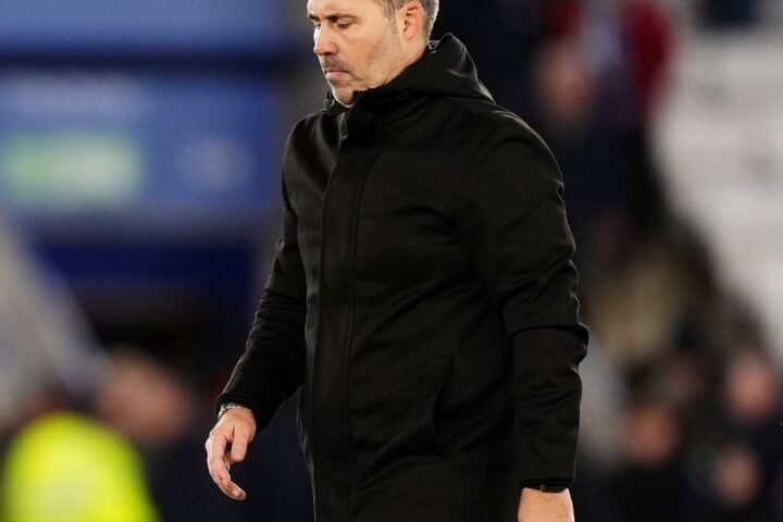 Leicester City part ways with Marti Cifuentes after disappointing home defeat