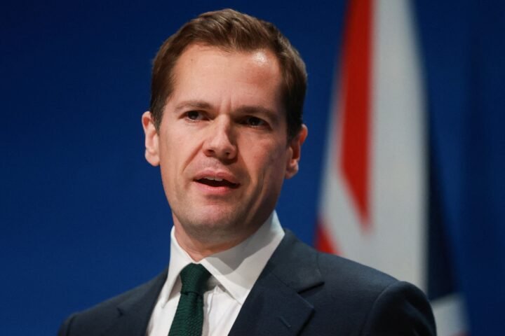 Robert Jenrick leaks texts from Tory MP branding him a 'bloodsucker' amid party tensions