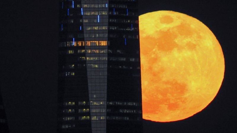 Wolf supermoon and Quadrantid meteor shower to mark the start of 2026