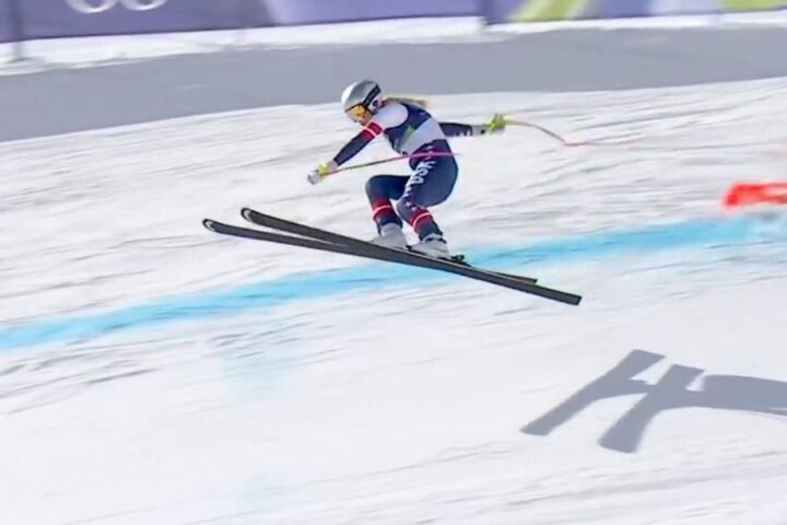 Alberto Tomba criticises Lindsey Vonn's decision to race instead of training for Olympics
