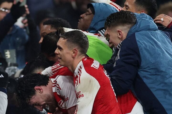 Arsenal aims for silverware after reaching Carabao Cup final with Chelsea victory