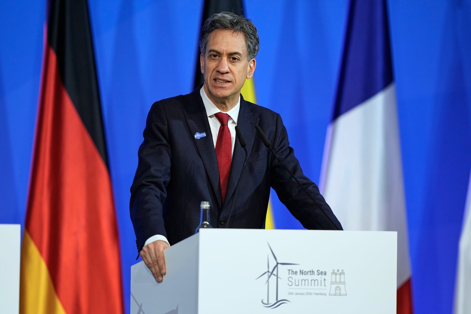 Ed Miliband considers leadership bid, inspired by New York's progressive Mayor Mamdani