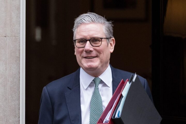 Pressure mounts on Keir Starmer to resign after Green Party by-election victory