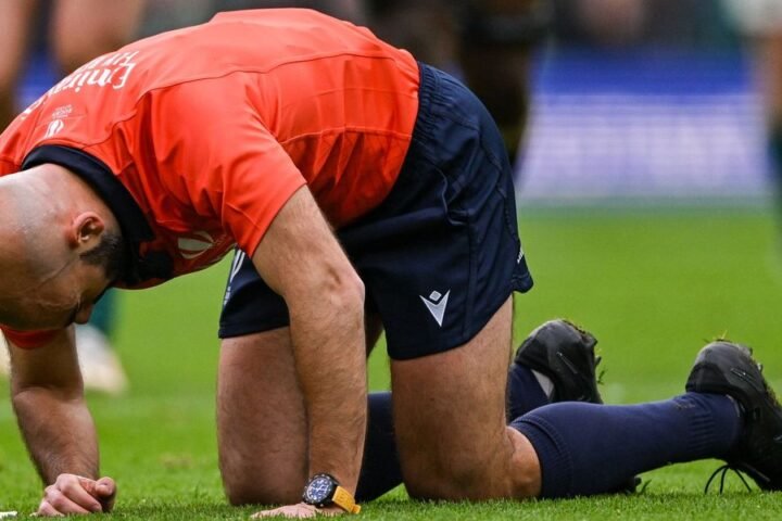 Referee injury leads to delay in Six Nations match between England and Ireland
