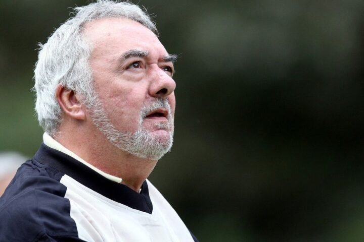 Snooker legend John Virgo dies at 79, remaining dedicated to the sport until the end