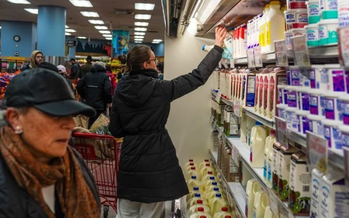 Investigation reveals unknown chemicals in US food supply bypassing safety regulations