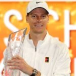 Jannik Sinner wins Miami Open, becoming first since Federer to complete 'Sunshine Double'