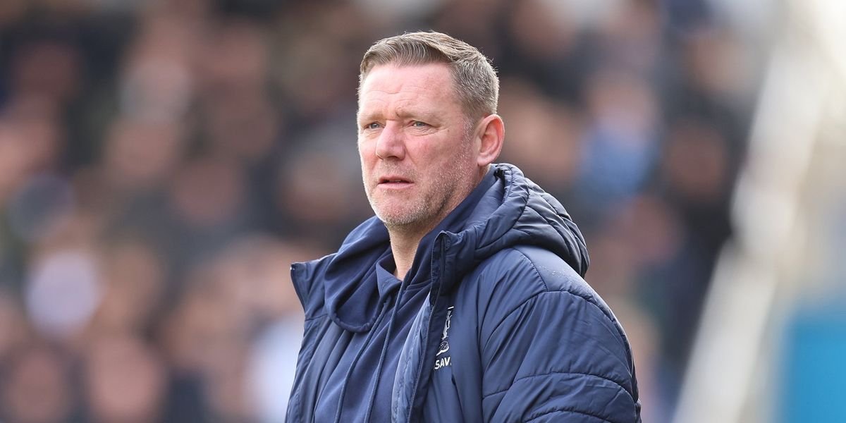 Northampton Town dismiss manager Kevin Nolan as Colin Calderwood takes interim charge