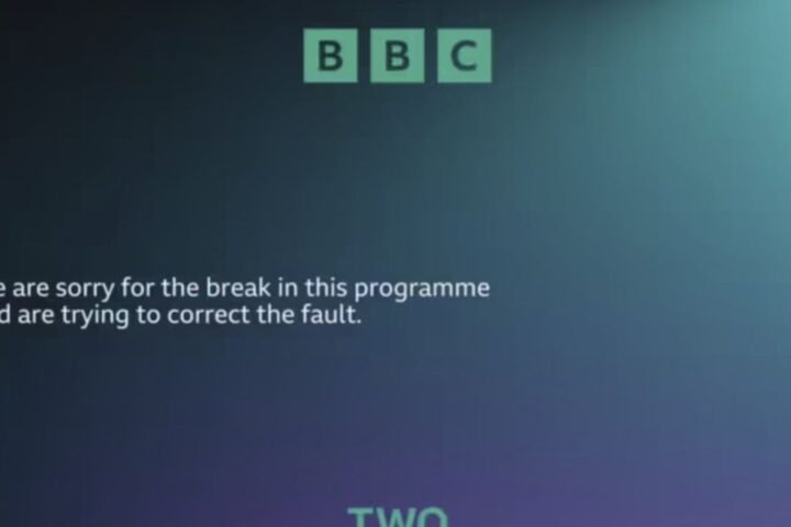 BBC coverage of World Snooker Championship interrupted by power outage