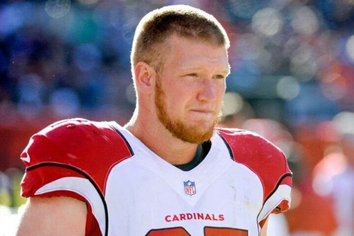 British-born NFL player Josh Mauro dies aged 35, remembered by former teams