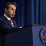 Trump plans to remove FDA commissioner amid mounting criticism over agency's management