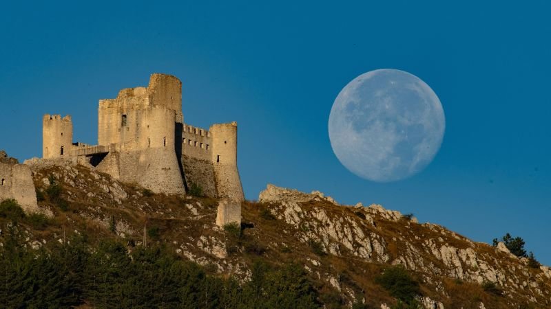 Upcoming blue moon to light up the sky this weekend, marking rare celestial event