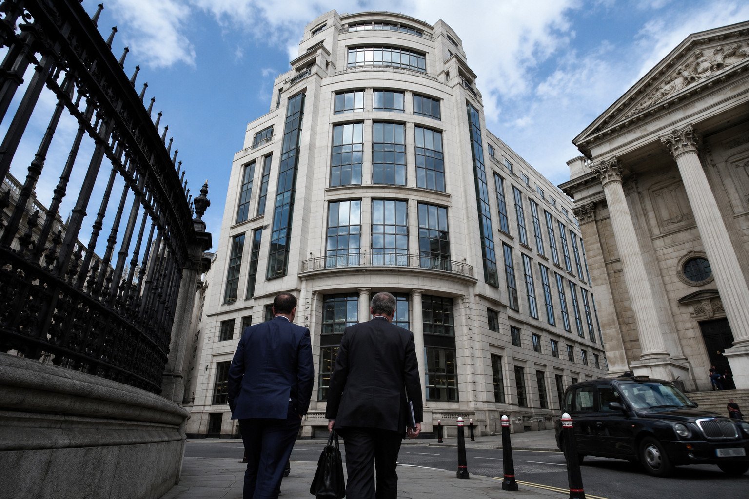 Prosecutors move to freeze £68m in London real estate held by Chinese-born man with three citizenships