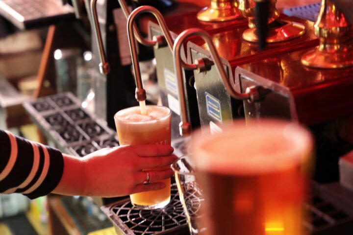 Rachel Reeves urged to make VAT reduction for hospitality firms permanent to stimulate jobs