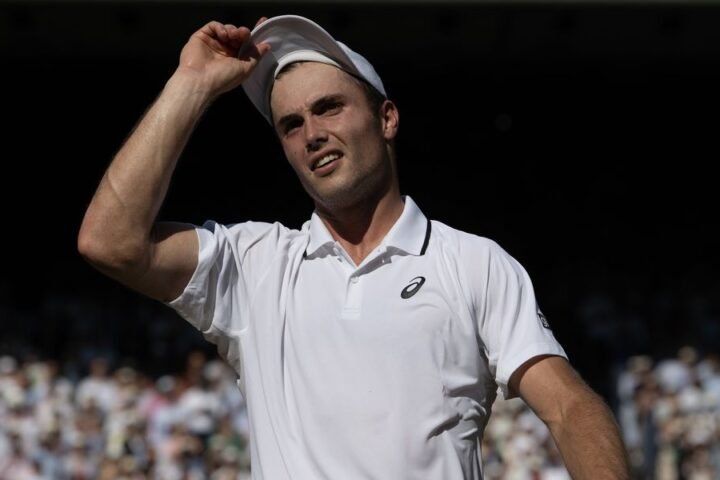 Arthur Fery undergoes successful nose operation ahead of Wimbledon semi-final against Alexander Zverev