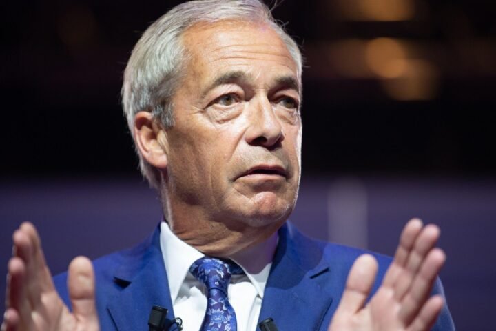 Farage reports Polanski to police over alleged incitement to murder on social media