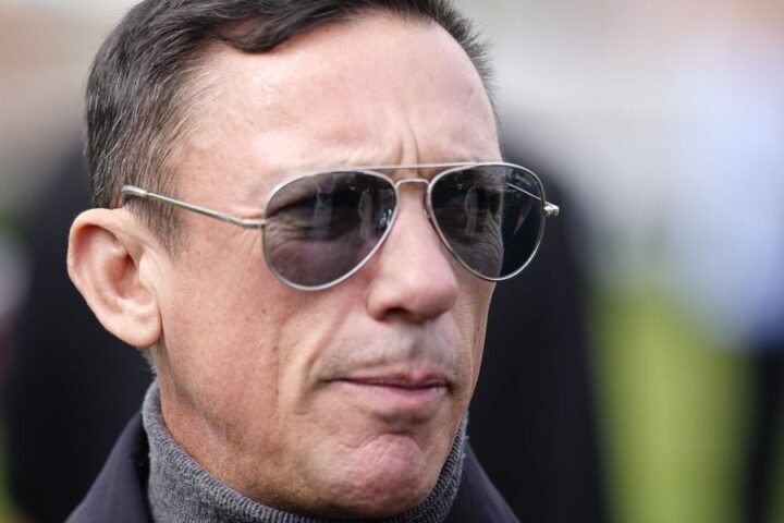 Frankie Dettori hospitalized with multiple fractures following serious car crash in Newmarket