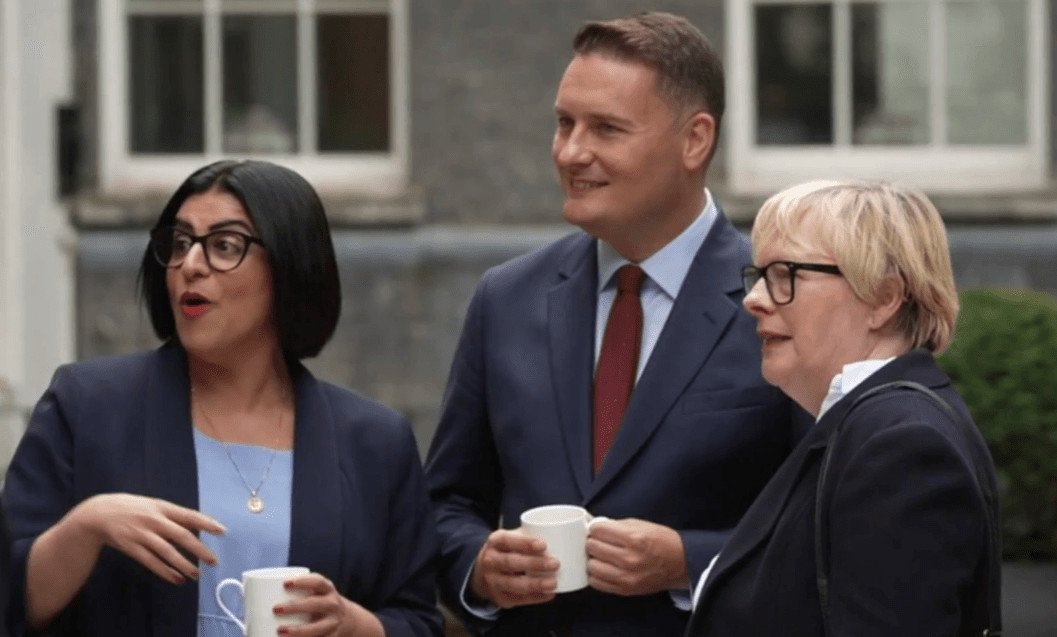 Labour ministers face backlash after joking about early prison release scheme