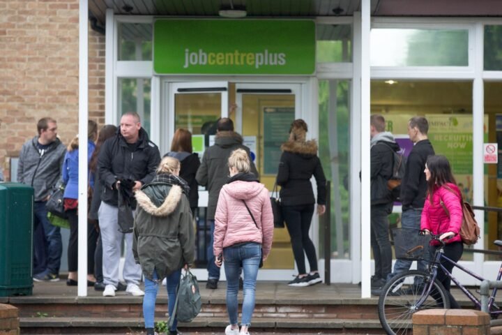 MPs urge tax relief for employers hiring under-25s to address youth unemployment crisis