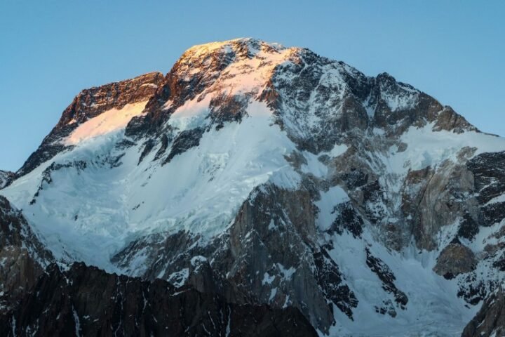 Ten climbers, including American Mallory Geis, missing after avalanche on Broad Peak in Pakistan